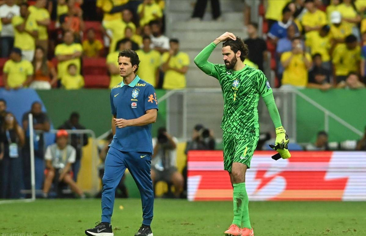 摩洛哥绝杀巴西，马尔基尼奥斯一己之力扛起全队