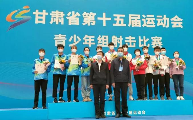 荷兰代表团在射击比赛中表现不俗 荷兰代表团在射击比赛中表现不俗