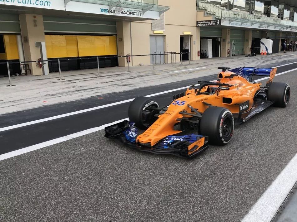 红牛二队碾压阿斯顿马丁，拉塞尔扛起全队